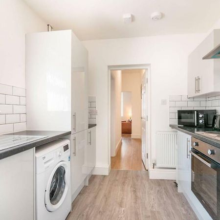 Platform Port Area Apartment 1 With Free Street Parking Kingston upon Hull Eksteriør billede